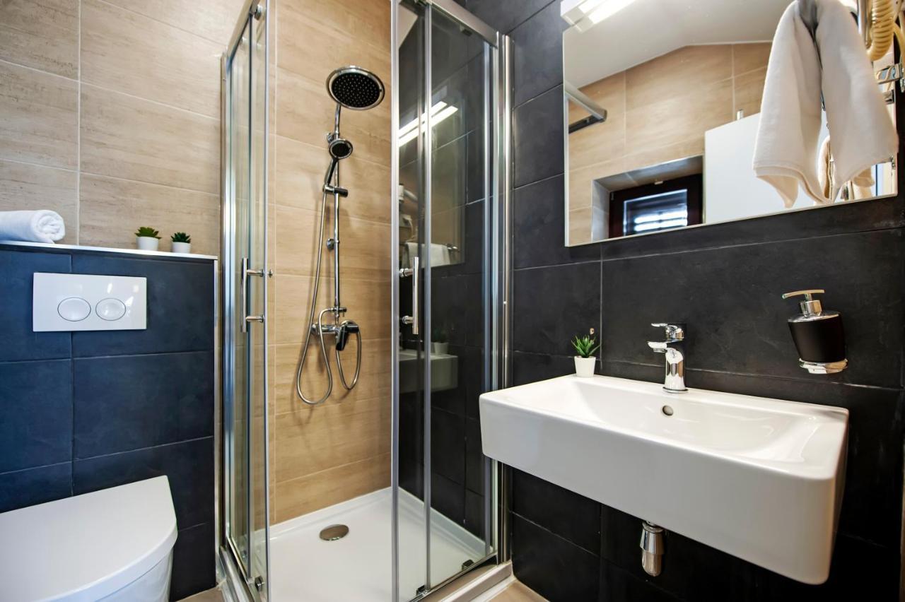 Villa Castrum Ровинь Экстерьер фото